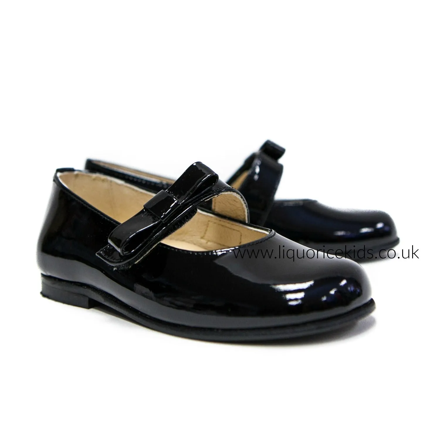 Andanines Black Patent Mary Janes with Black Bow