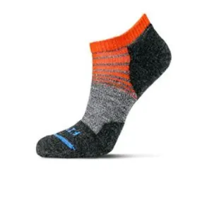 FITS F3107 Light Runner Low Sock (Unisex) - Charcoal/Red