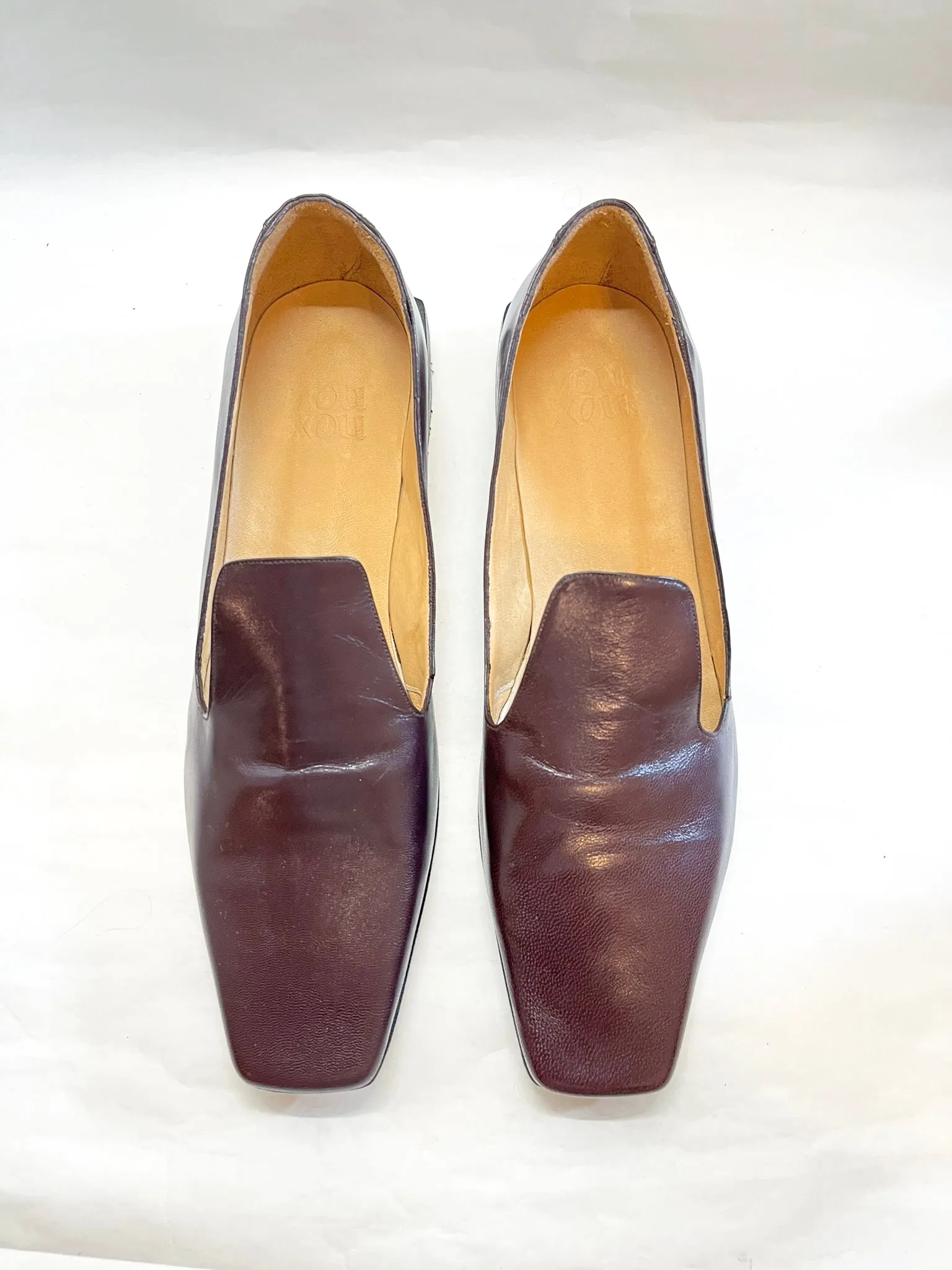 Olympia Loafer in Pinot Size 40